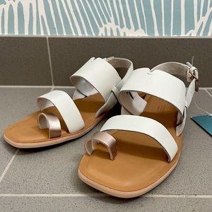 Tom’s Freya sandals